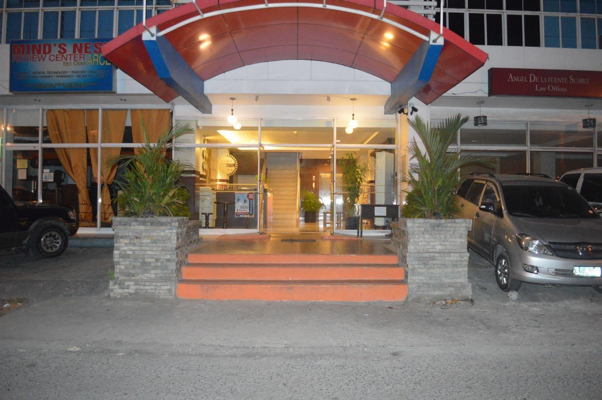 Alu Hotel Davao City Kültér fotó