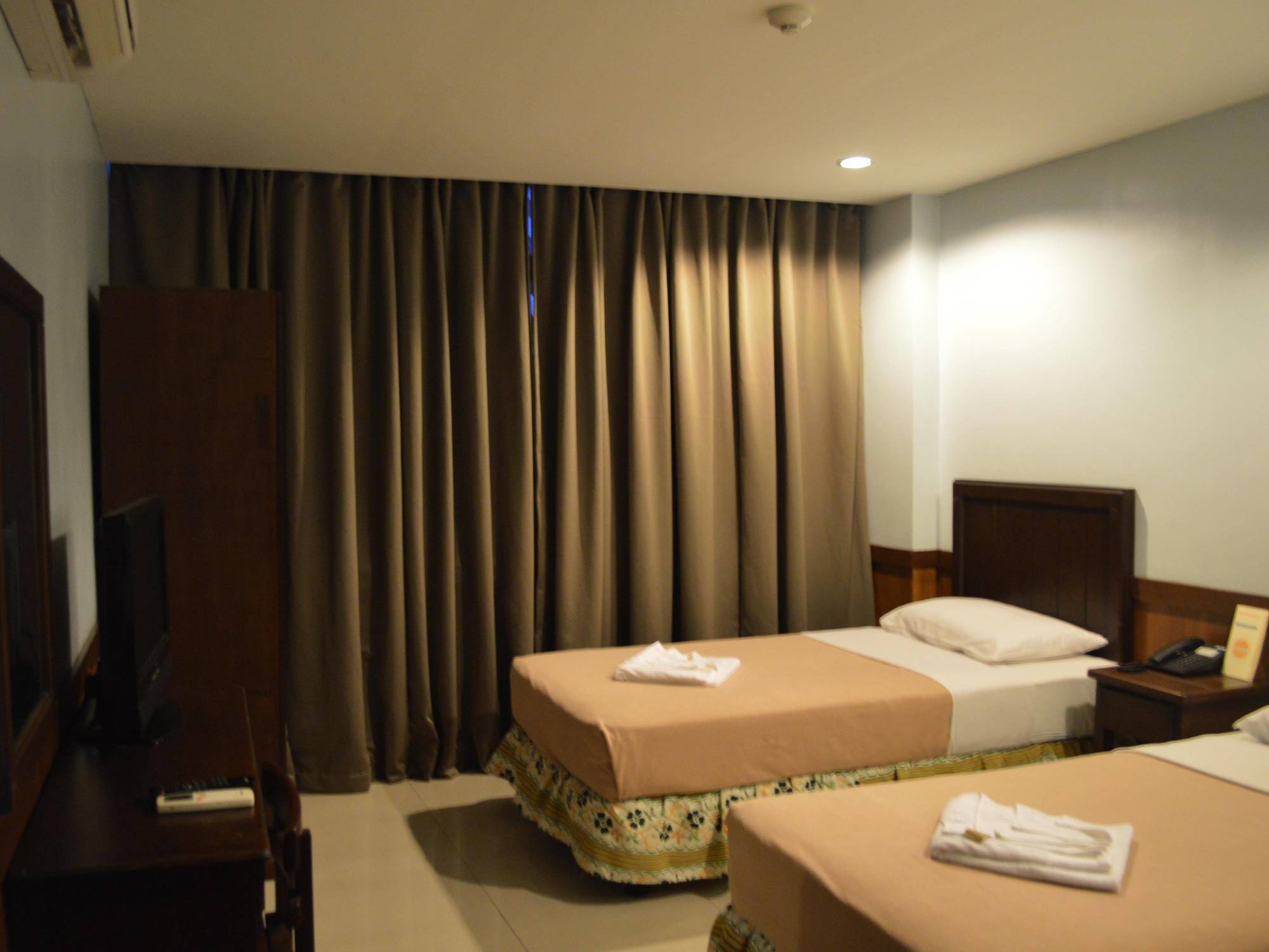 Alu Hotel Davao City Kültér fotó