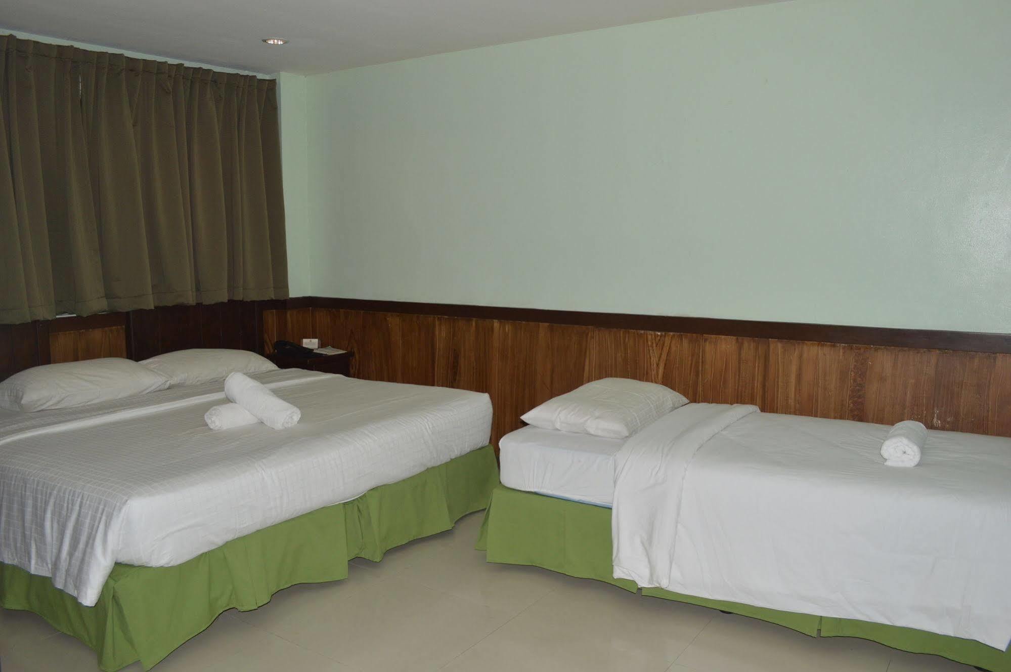 Alu Hotel Davao City Kültér fotó